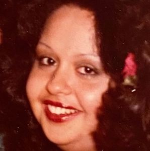 Meet your Posher, Marcela